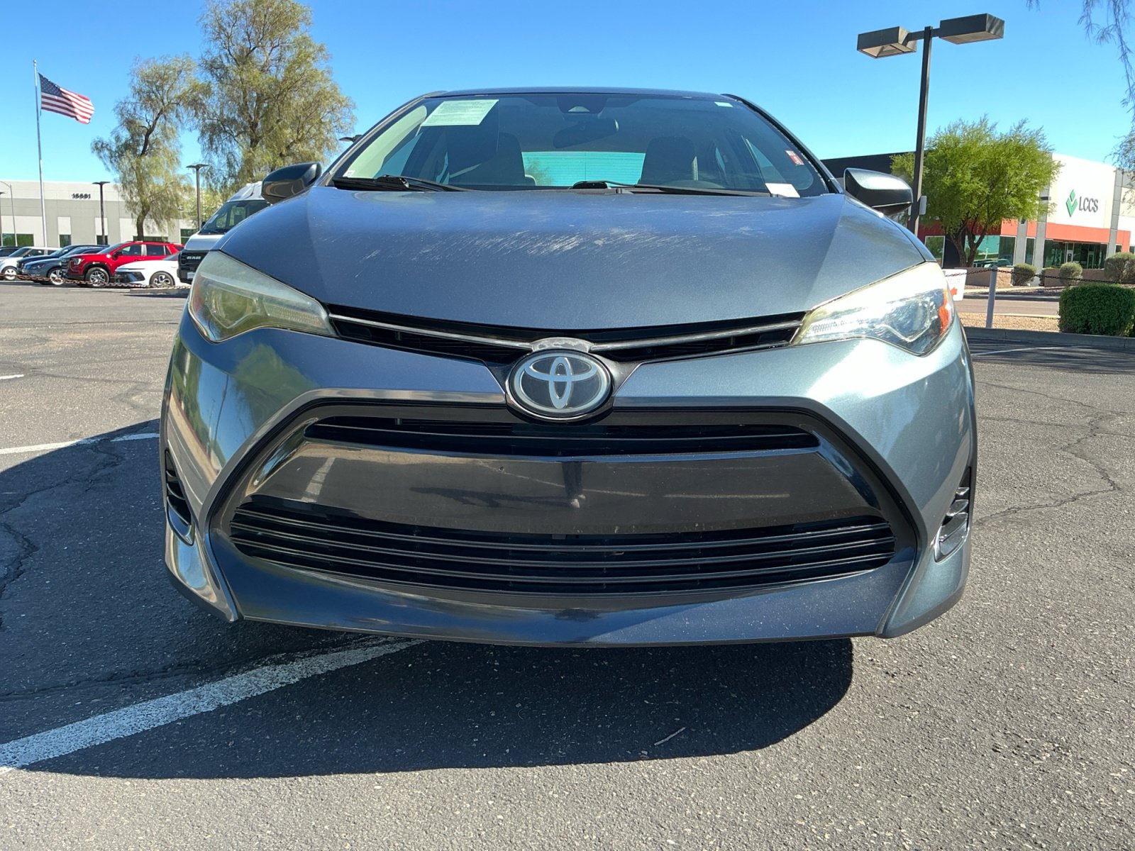 Used 2017 Toyota Corolla LE w/ Carpet Mat Package (TMS) FWD image 23