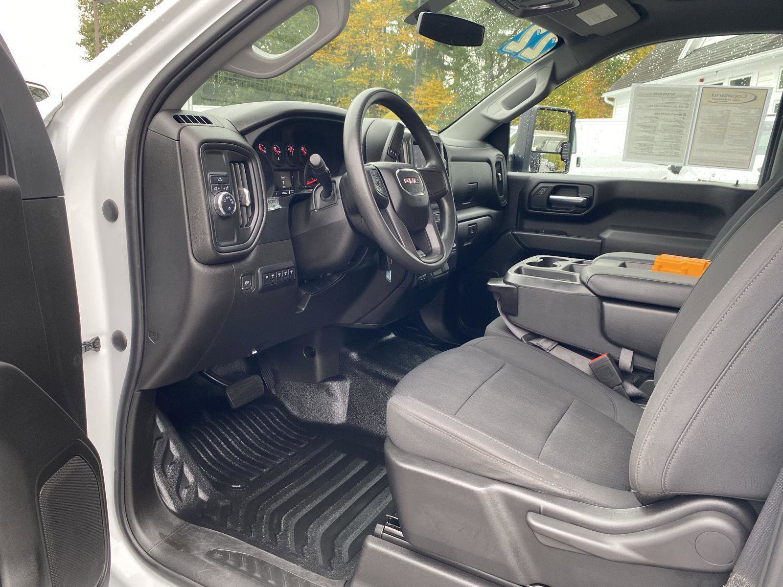 Used 2022 GMC Sierra 3500 Pro w/ Convenience Package image 22