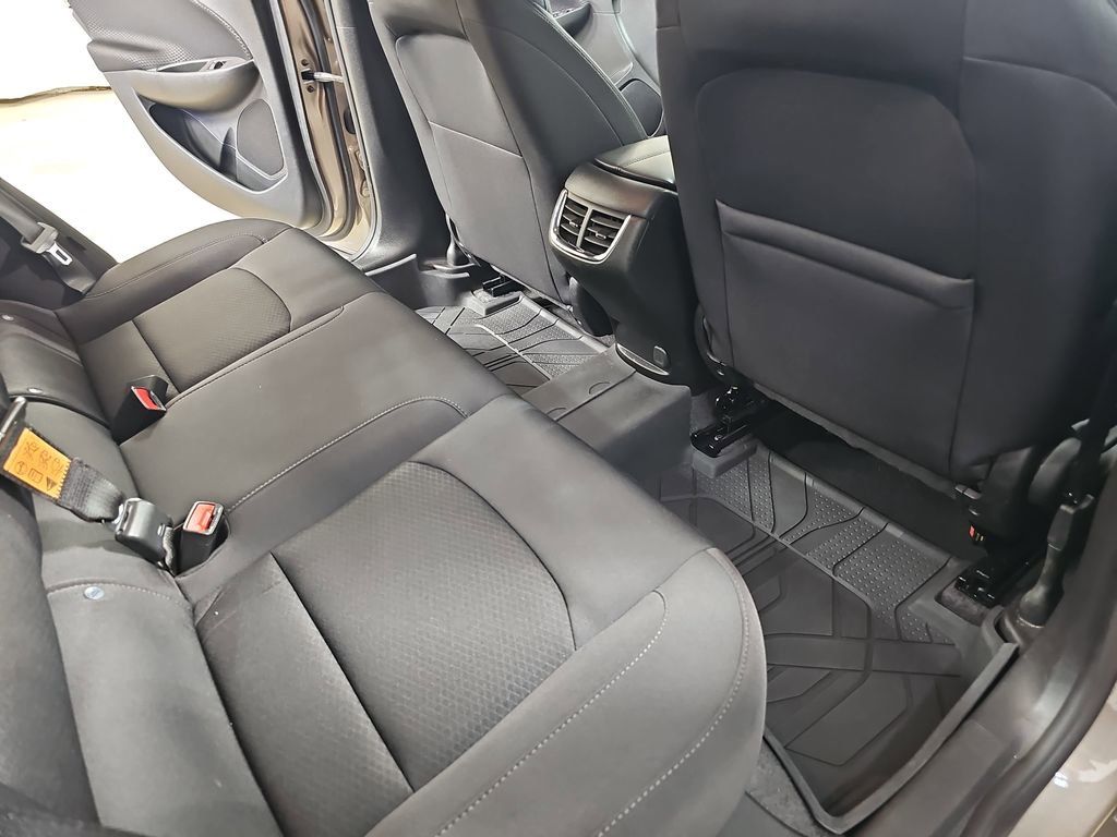 Used 2023 Chevrolet Malibu LT w/ Sport Edition FWD image 14