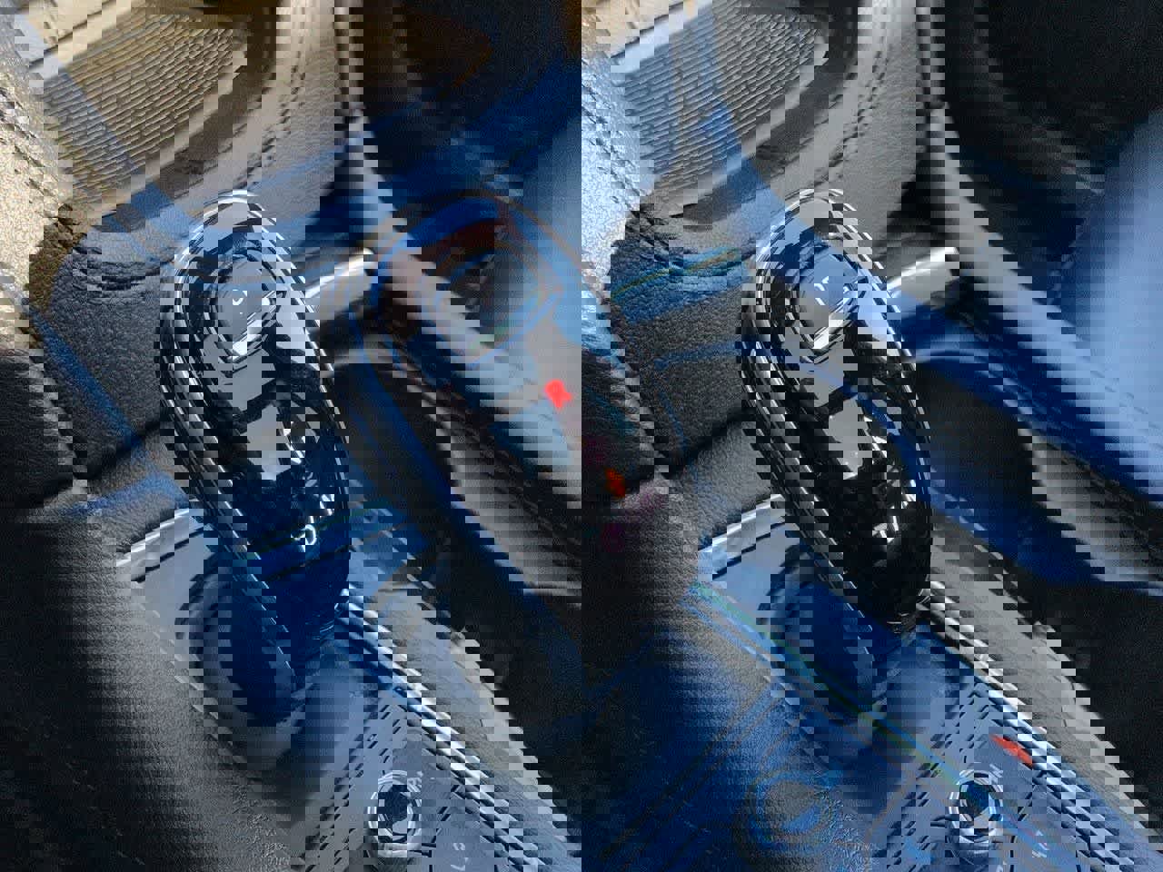 Used 2020 Cadillac XT5 Premium Luxury image 32