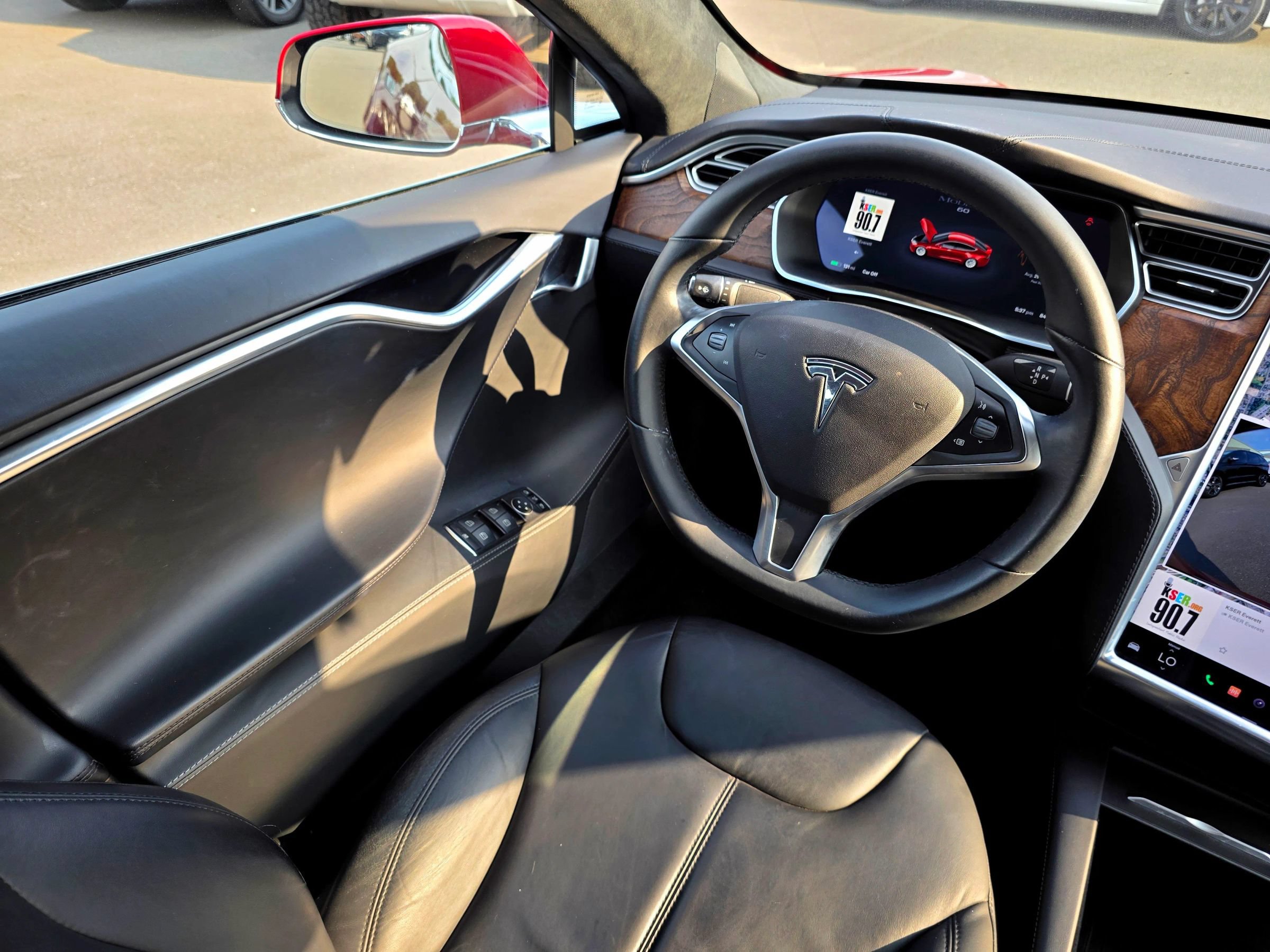 Used 2017 Tesla Model S 60 RWD image 20