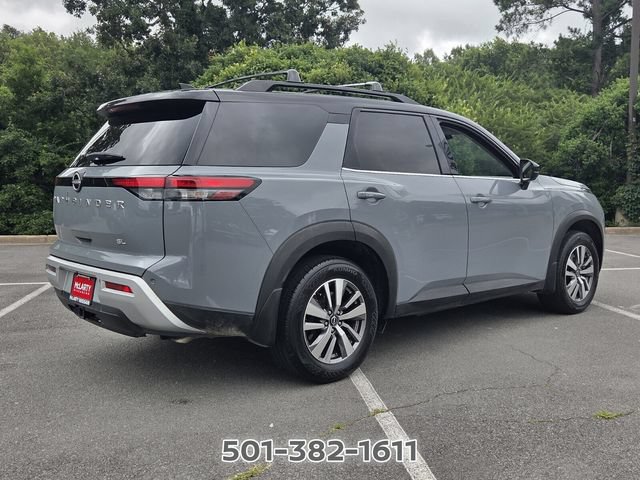 Used 2022 Nissan Pathfinder SL FWD image 5