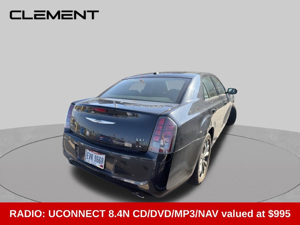Used 2014 Chrysler 300 S AWD/4WD image 4