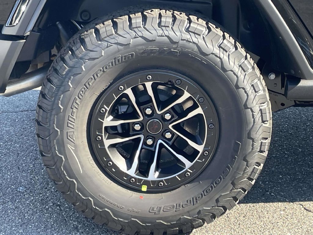 New 2027 Jeep Wrangler Unlimited Rubicon AWD/4WD image 13