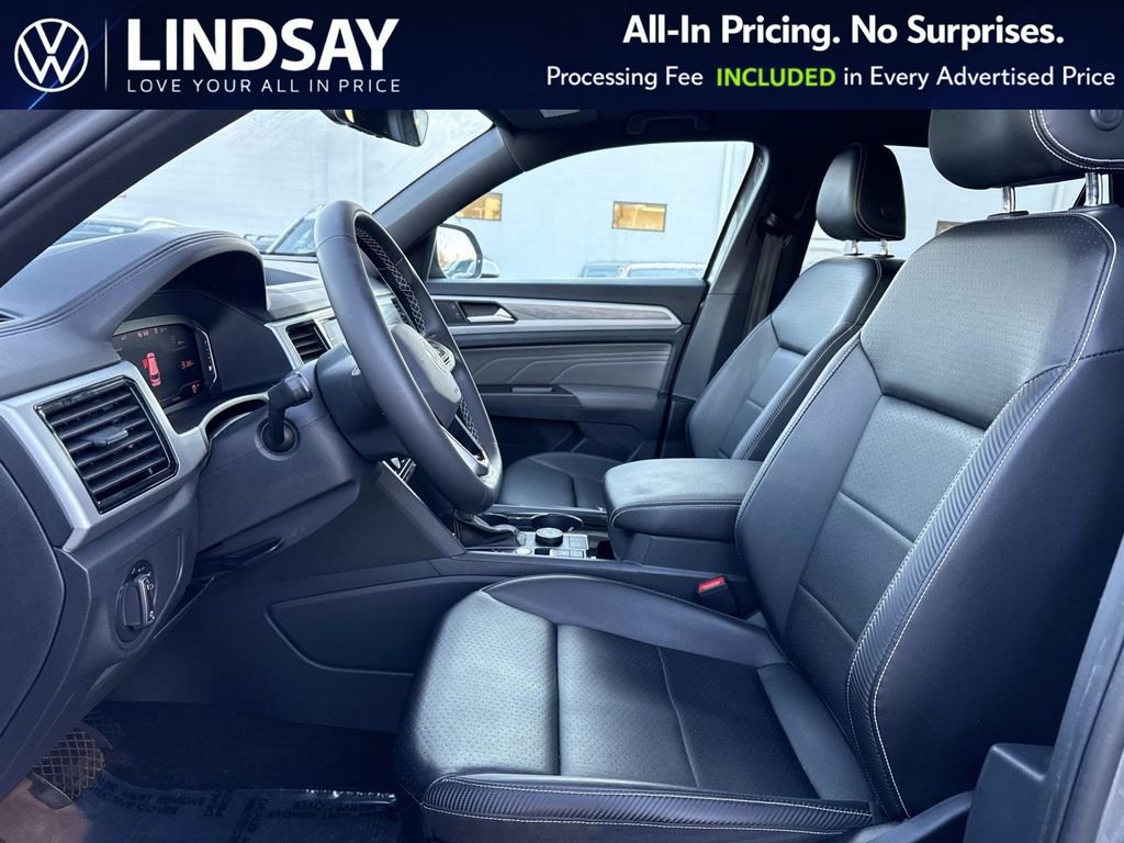 Used 2022 Volkswagen Atlas Cross Sport SE w/ Black Wheel Package image 10