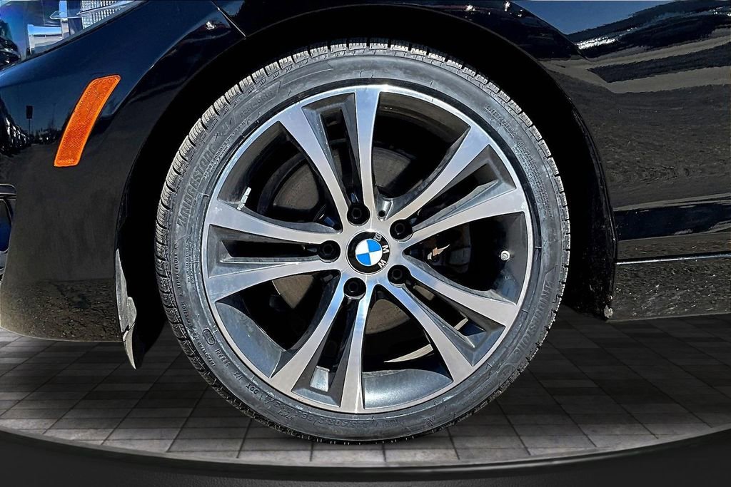 Used 2017 BMW 230i xDrive Coupe image 25