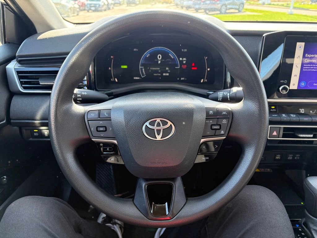 Certified 2025 Toyota Camry LE FWD image 19
