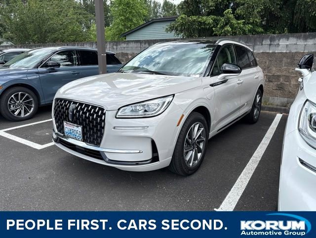 Used 2024 Lincoln Corsair Grand Touring AWD/4WD image 1