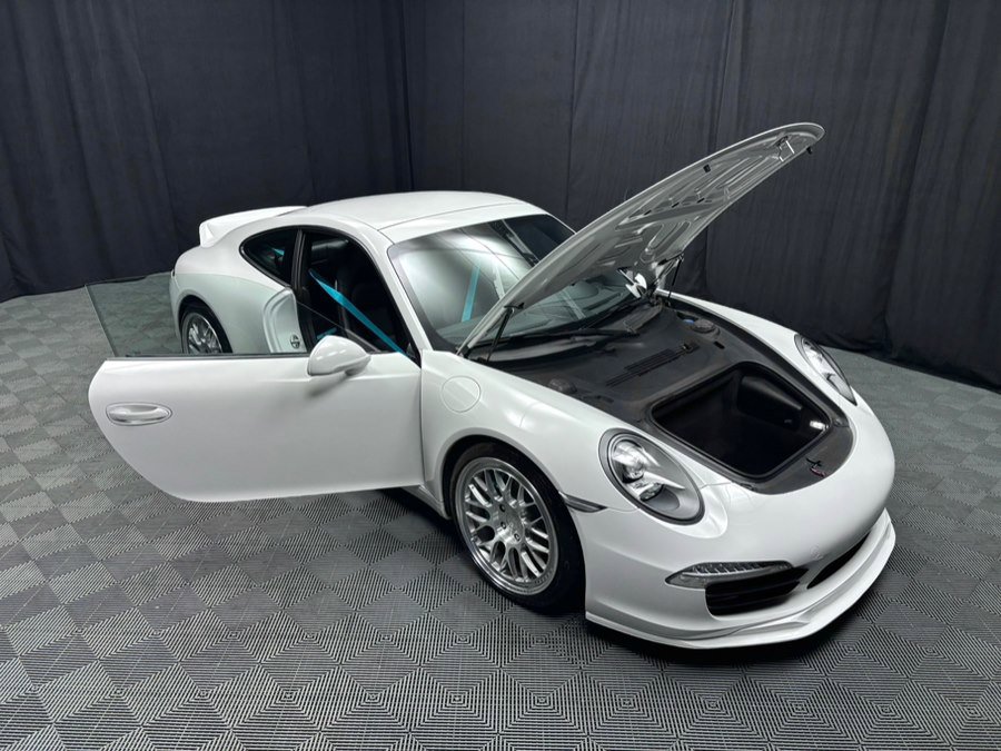 Used 2012 Porsche 911 Carrera w/ Bose Audio Pkg RWD image 23