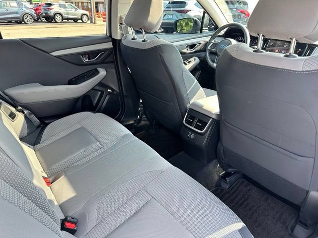 Used 2024 Subaru Outback Premium AWD/4WD image 23