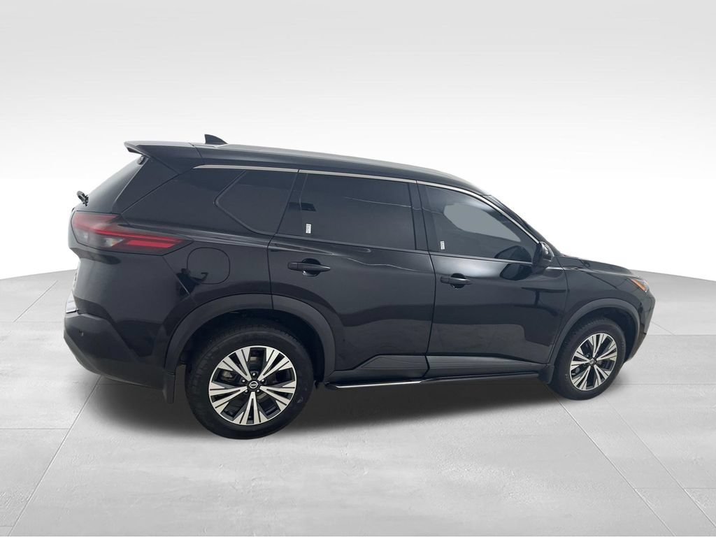 Used 2021 Nissan Rogue SV w/ Premium Package AWD/4WD image 6