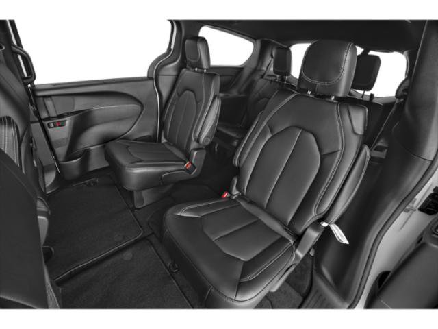 Certified 2025 Chrysler Voyager LX FWD image 12