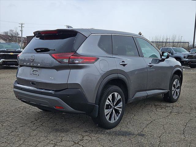 Used 2023 Nissan Rogue SV FWD image 25