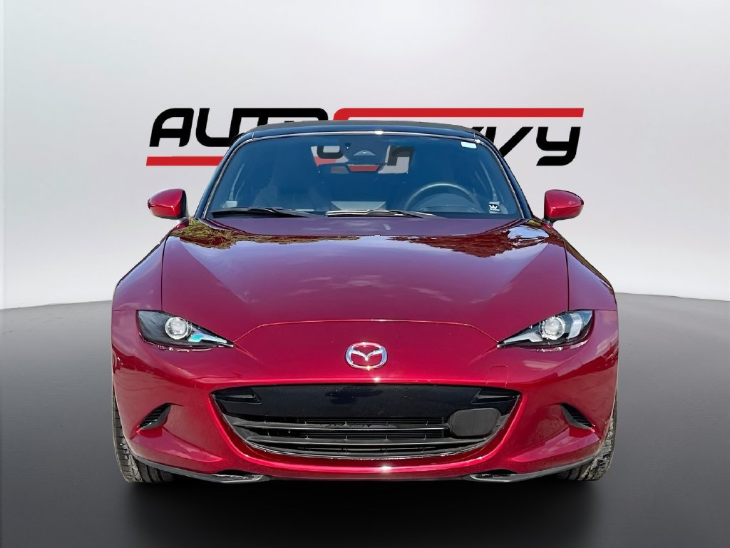 Used 2025 MAZDA MX-5 Miata Grand Touring w/ Weather Package RWD image 2