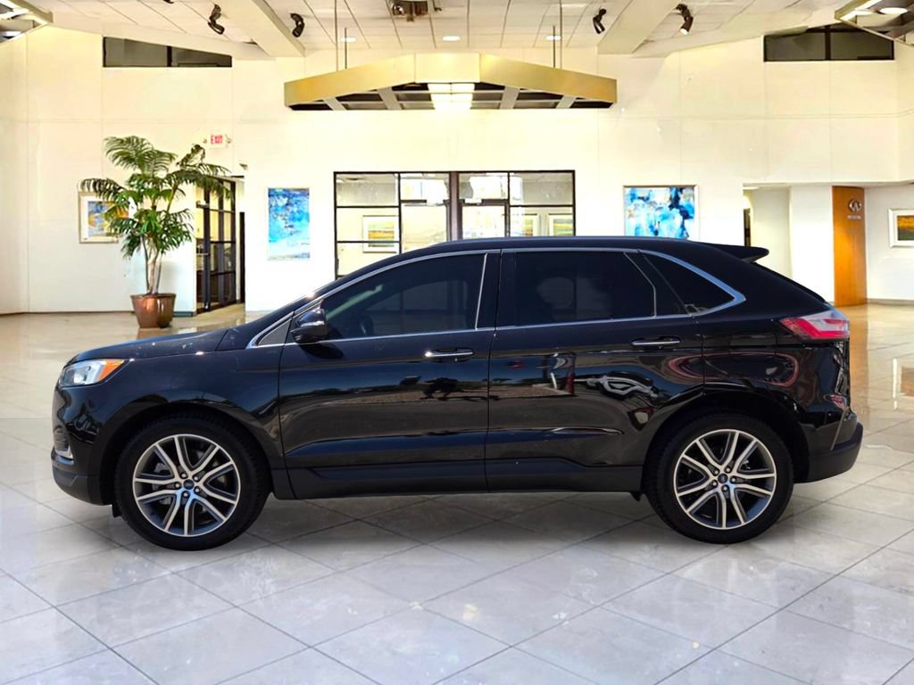 Used 2021 Ford Edge Titanium FWD image 8