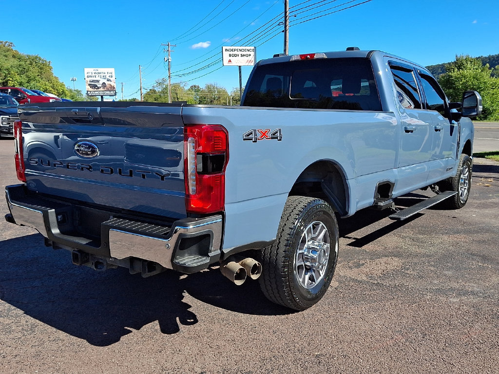 Used 2023 Ford F350 Lariat AWD/4WD image 10