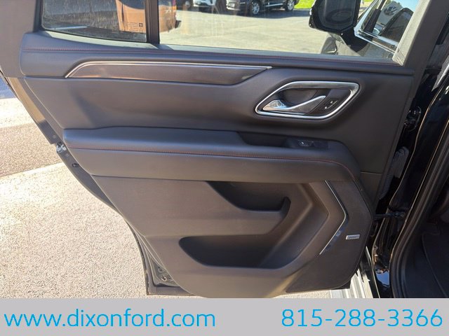Used 2024 Chevrolet Tahoe RST w/ Luxury Package AWD/4WD image 27