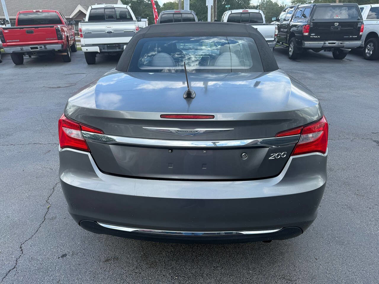 Used 2013 Chrysler 200 Touring image 5