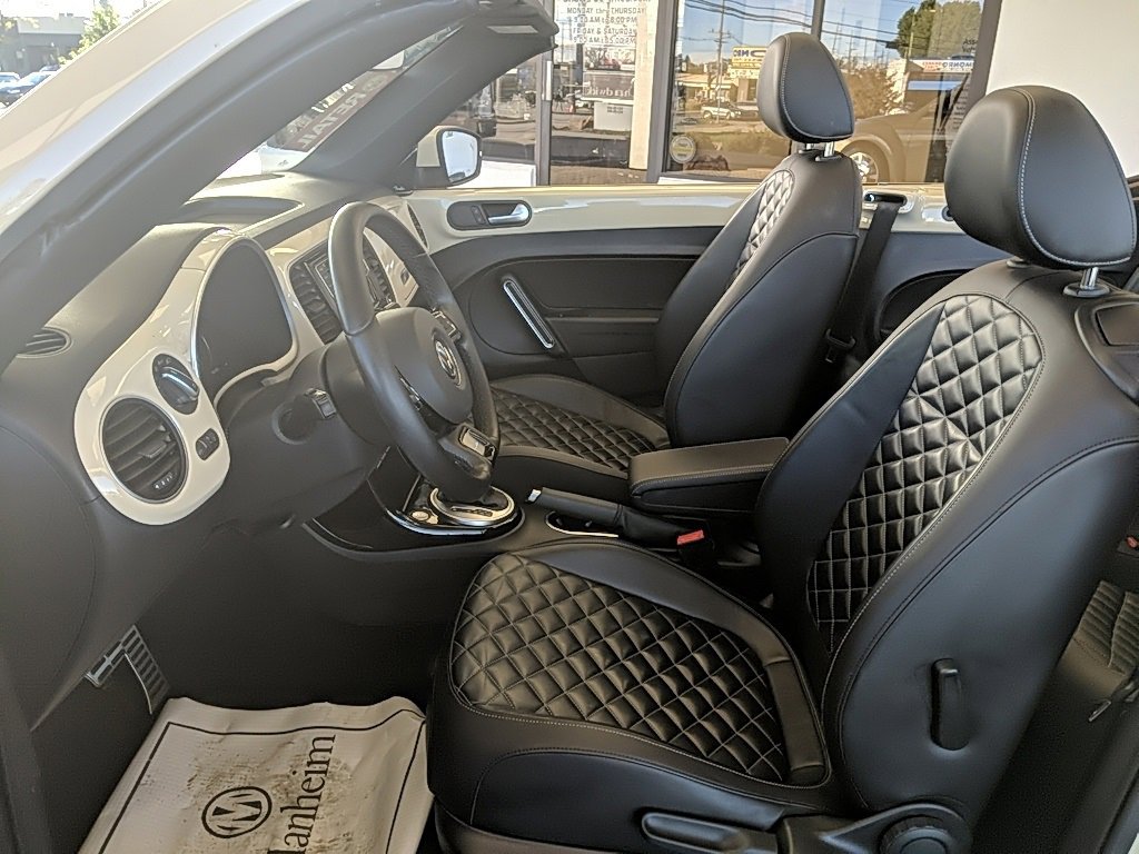 Used 2019 Volkswagen Beetle 2.0T Final Edition SEL image 14