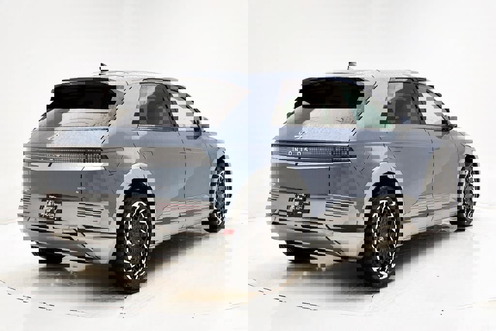 Used 2023 Hyundai Ioniq 5 Limited w/ Cargo Package image 9