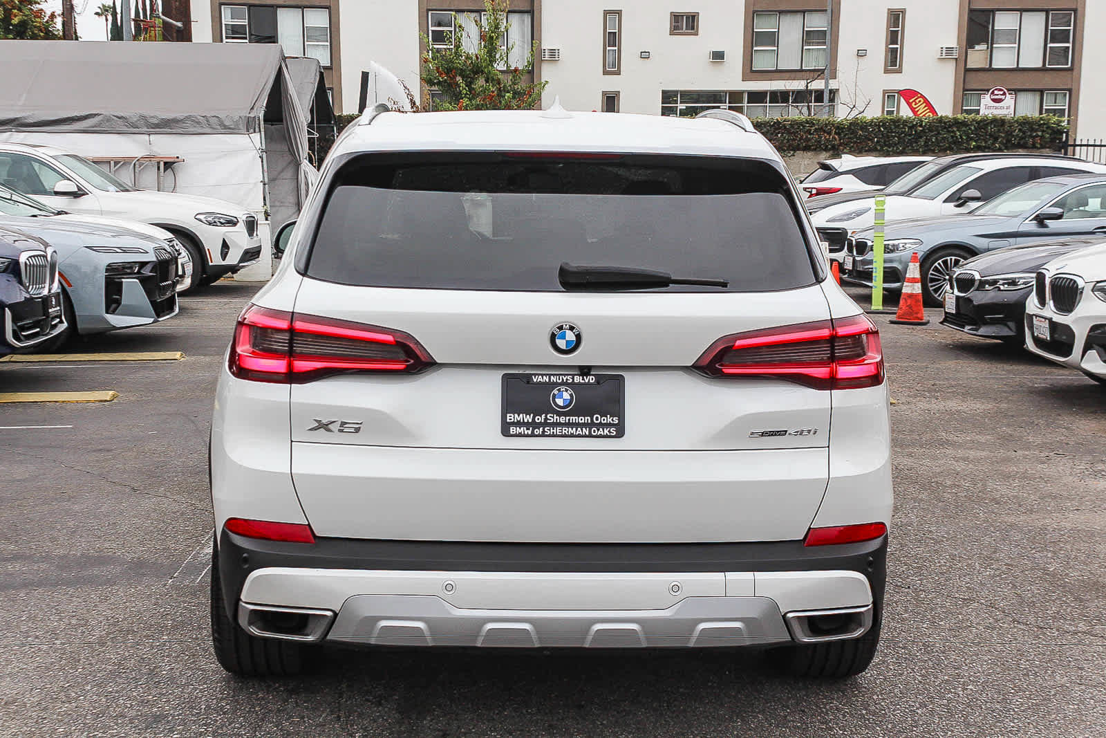 Certified 2023 BMW X5 sDrive40i w/ Luxury Seating Package RWD image 5