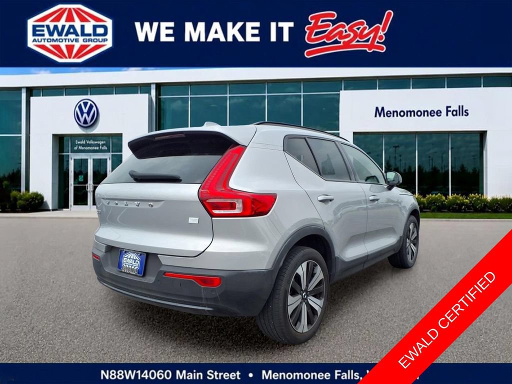 Used 2023 Volvo XC40 Recharge Plus AWD/4WD image 7