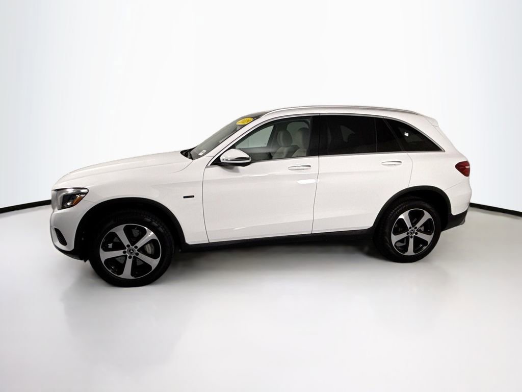 Used 2019 Mercedes-Benz GLC 350e 4MATIC image 8