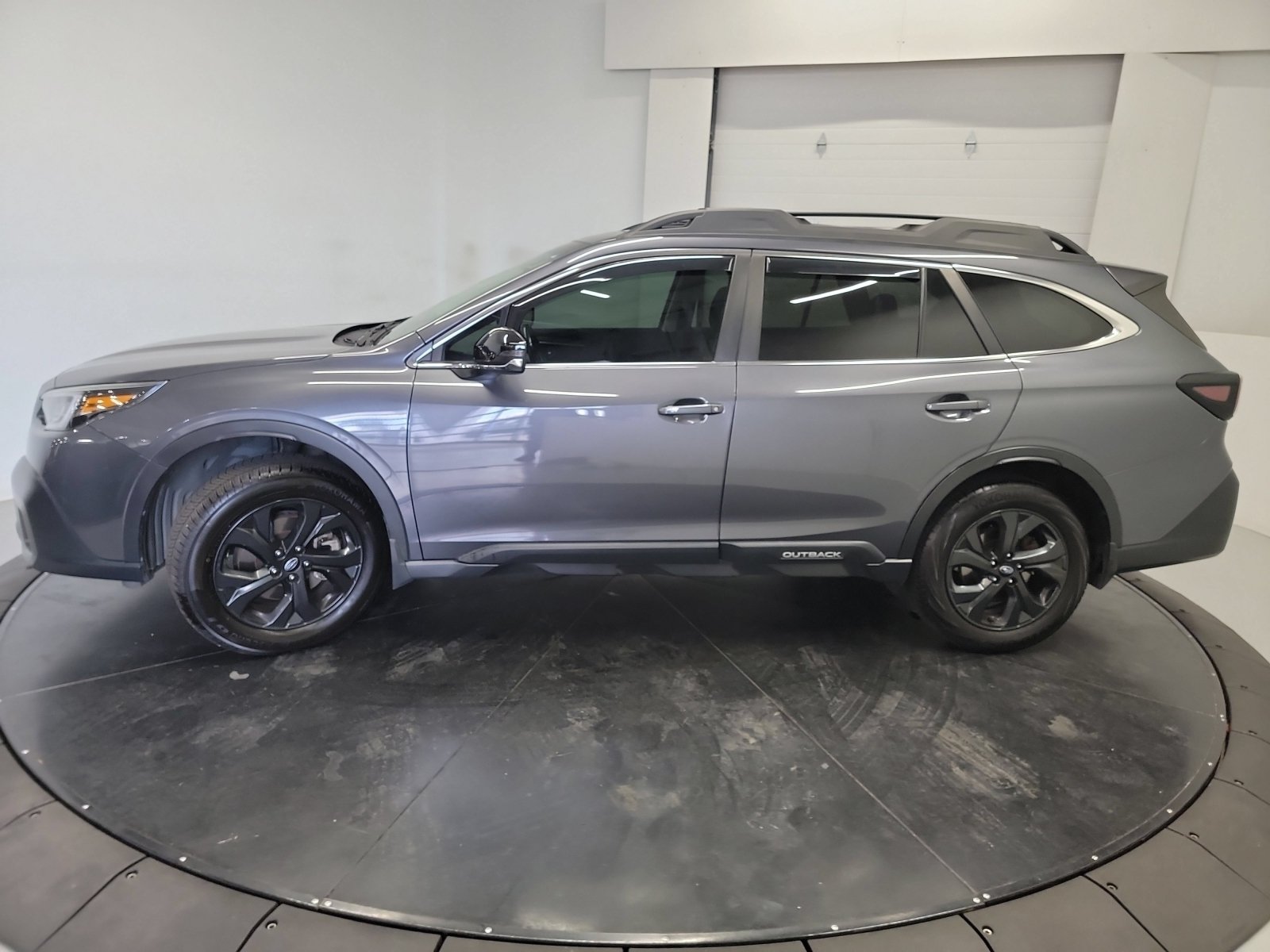 Used 2021 Subaru Outback Onyx Edition XT w/ Popular Package #2 AWD/4WD image 4