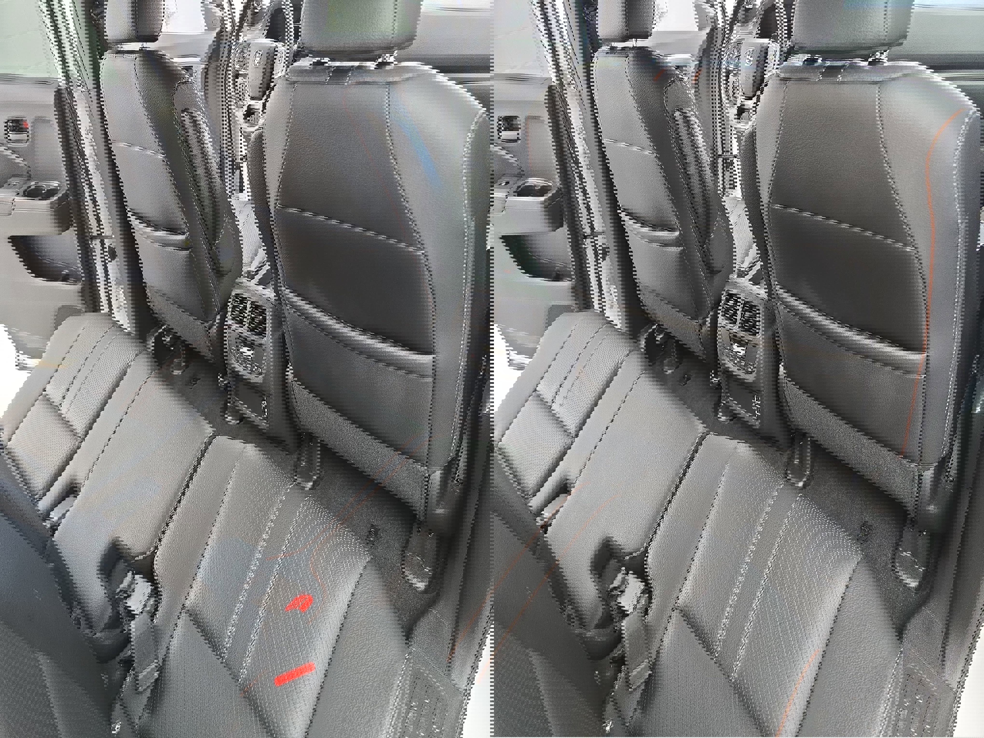 Used 2022 Honda Pilot TrailSport image 11