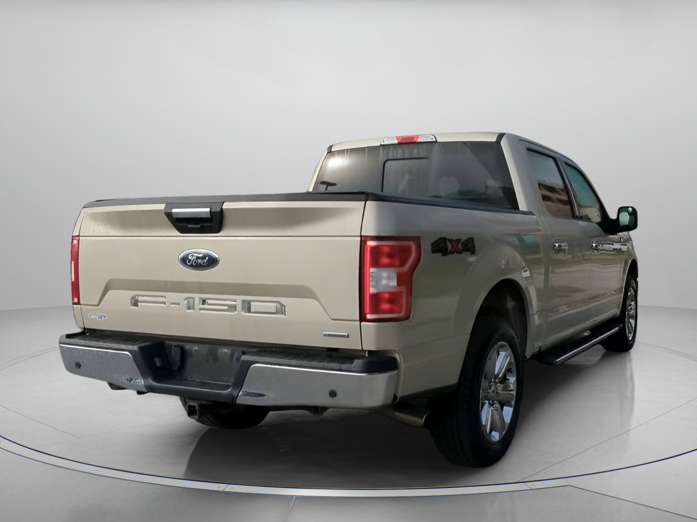 Certified 2018 Ford F150 XLT w/ Equipment Group 302A Luxury image 25