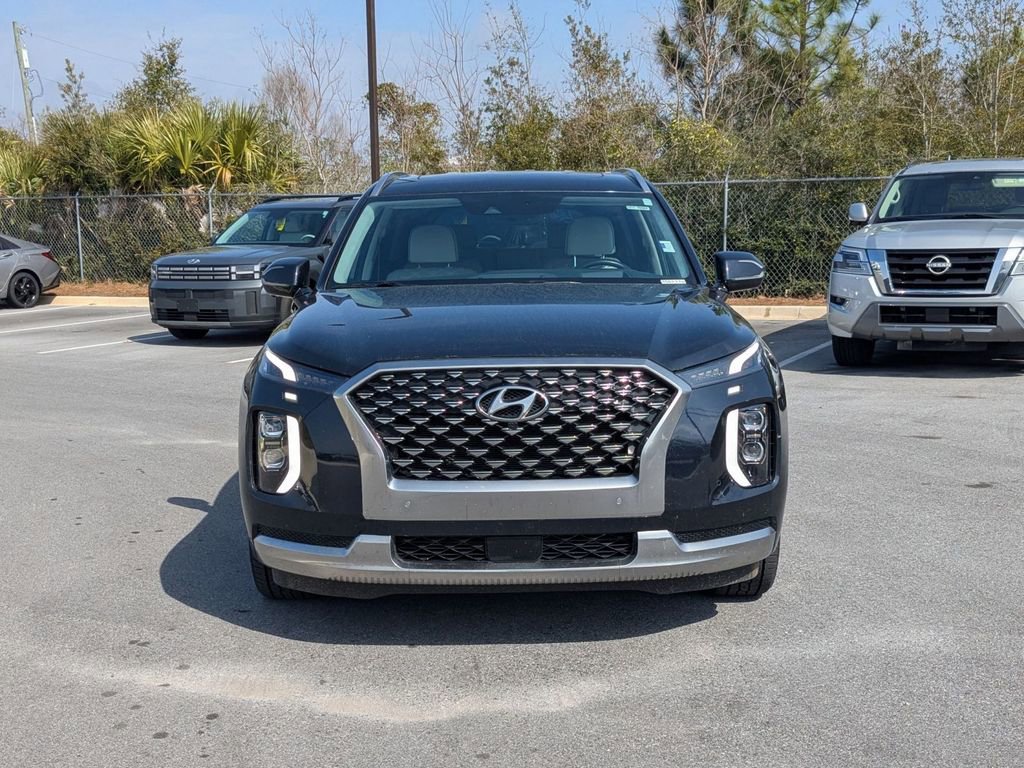 Used 2022 Hyundai Palisade Calligraphy image 2