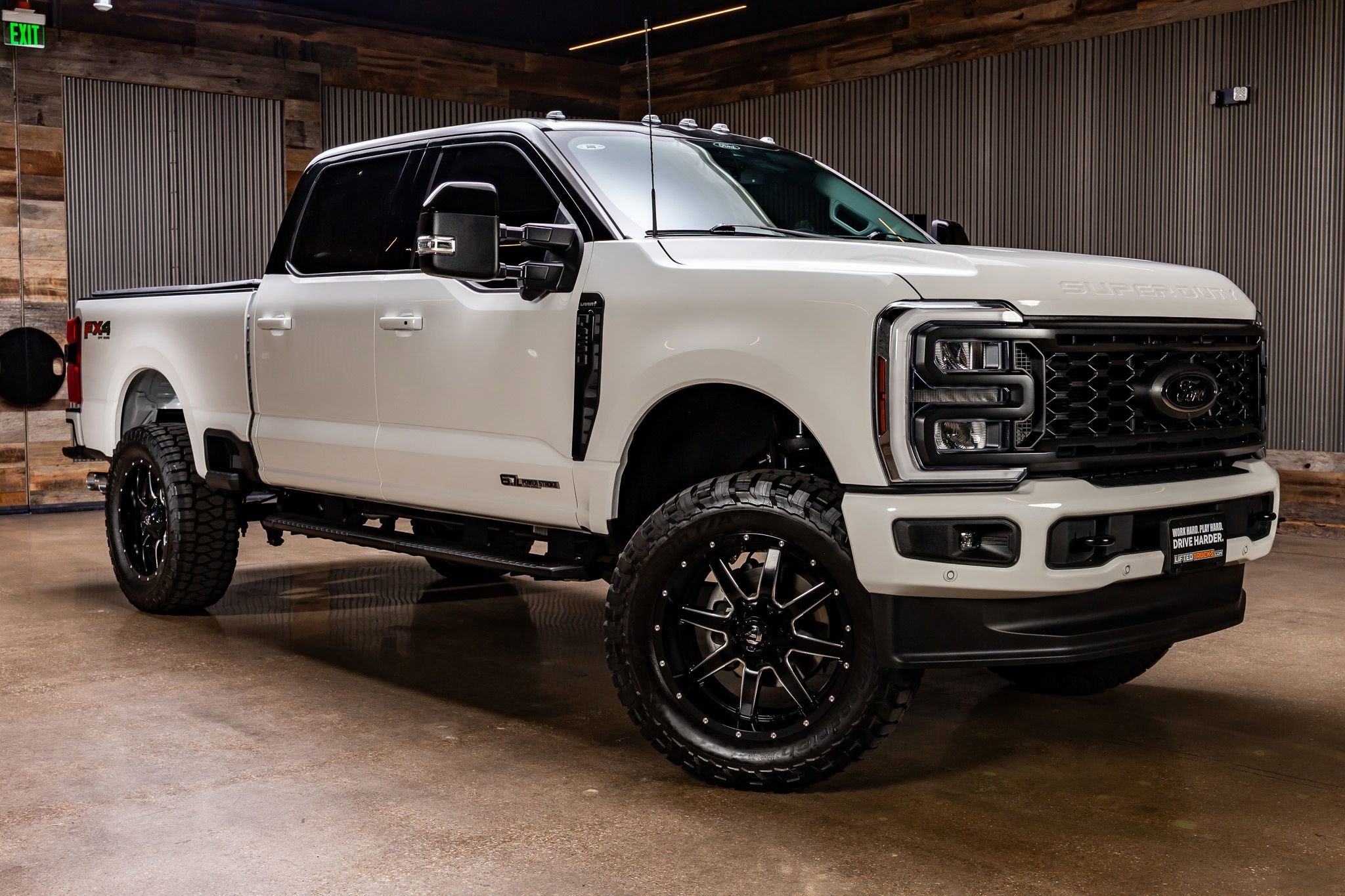Used 2024 Ford F250 Lariat w/ Lariat Ultimate Package