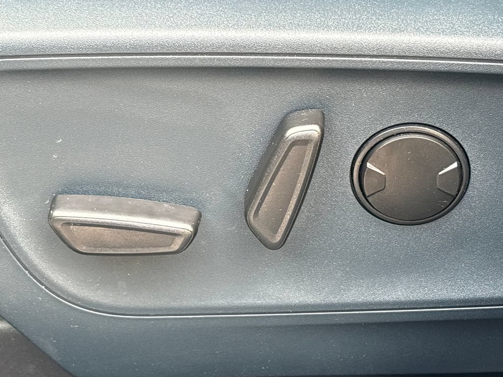 Certified 2026 Ford Maverick Tremor AWD/4WD image 34