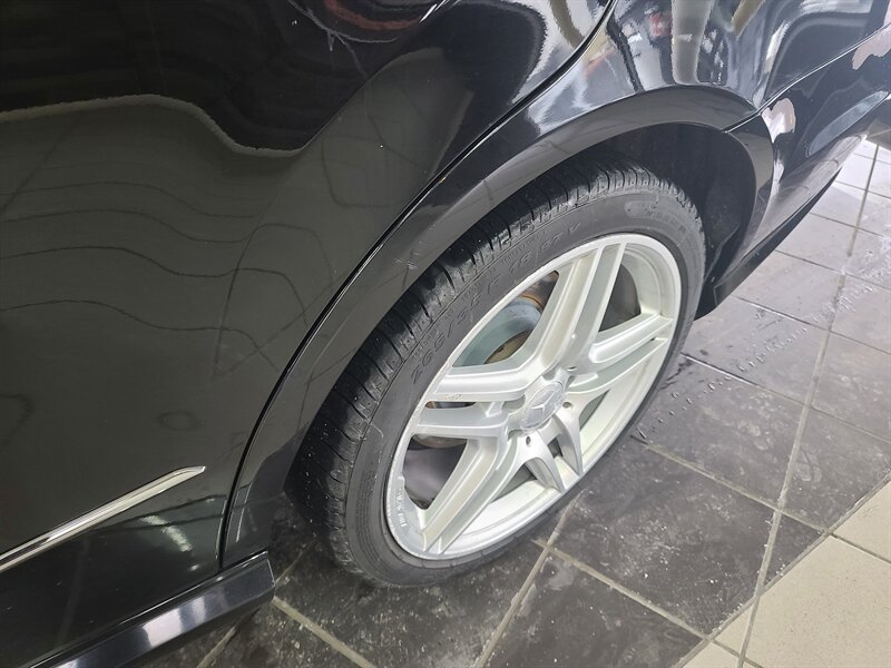 Used 2011 Mercedes-Benz E 350 Sedan image 29