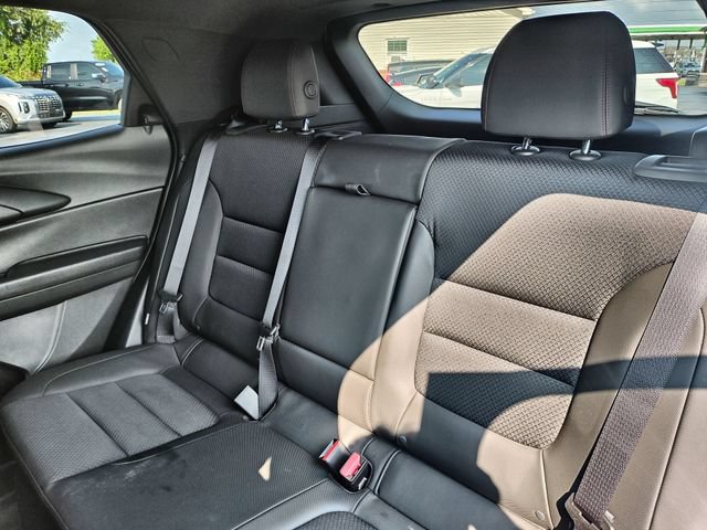 Used 2022 Chevrolet TrailBlazer RS w/ Convenience Package AWD/4WD image 23