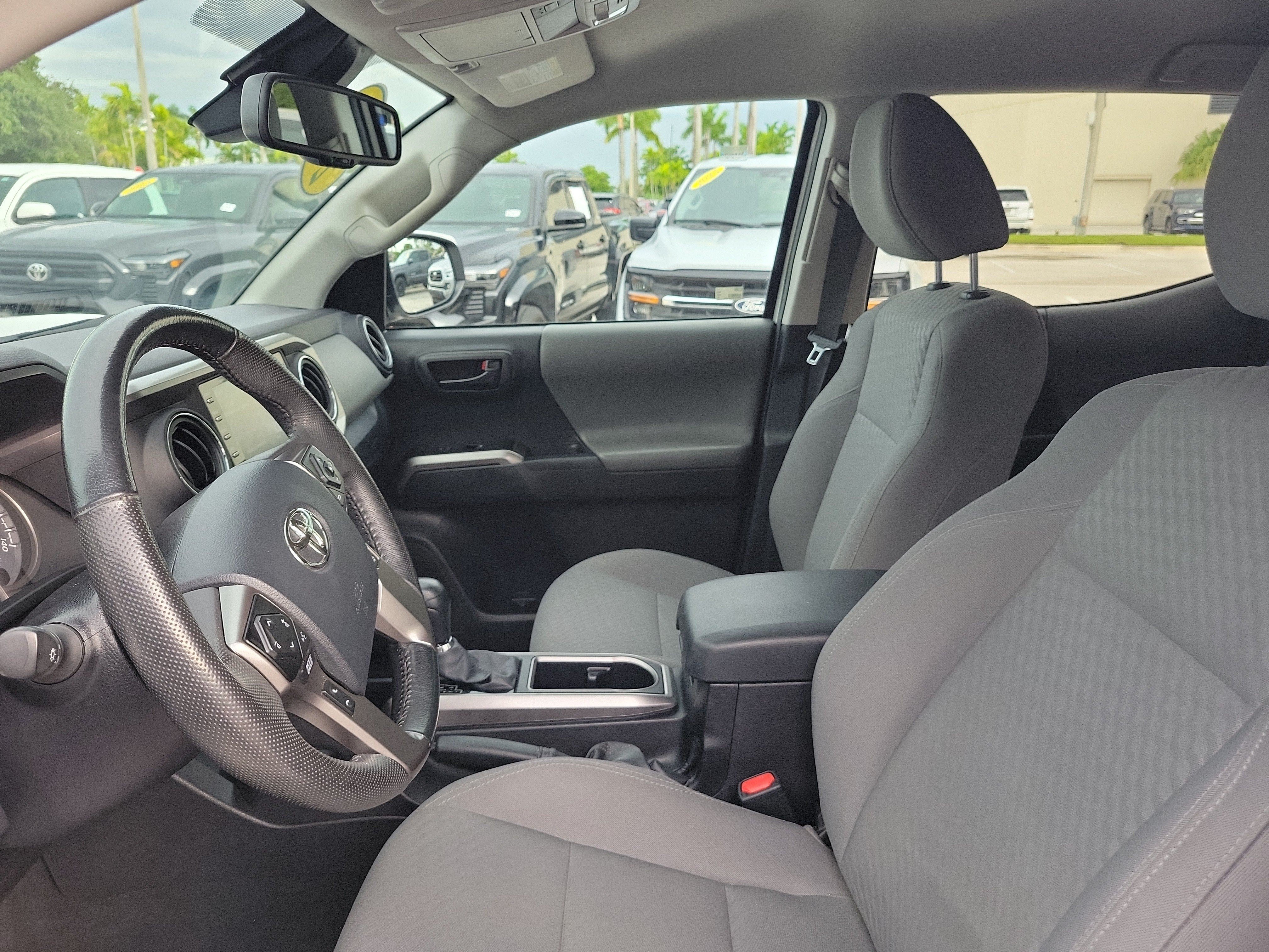 Used 2023 Toyota Tacoma SR5 w/ Technology Package RWD image 22