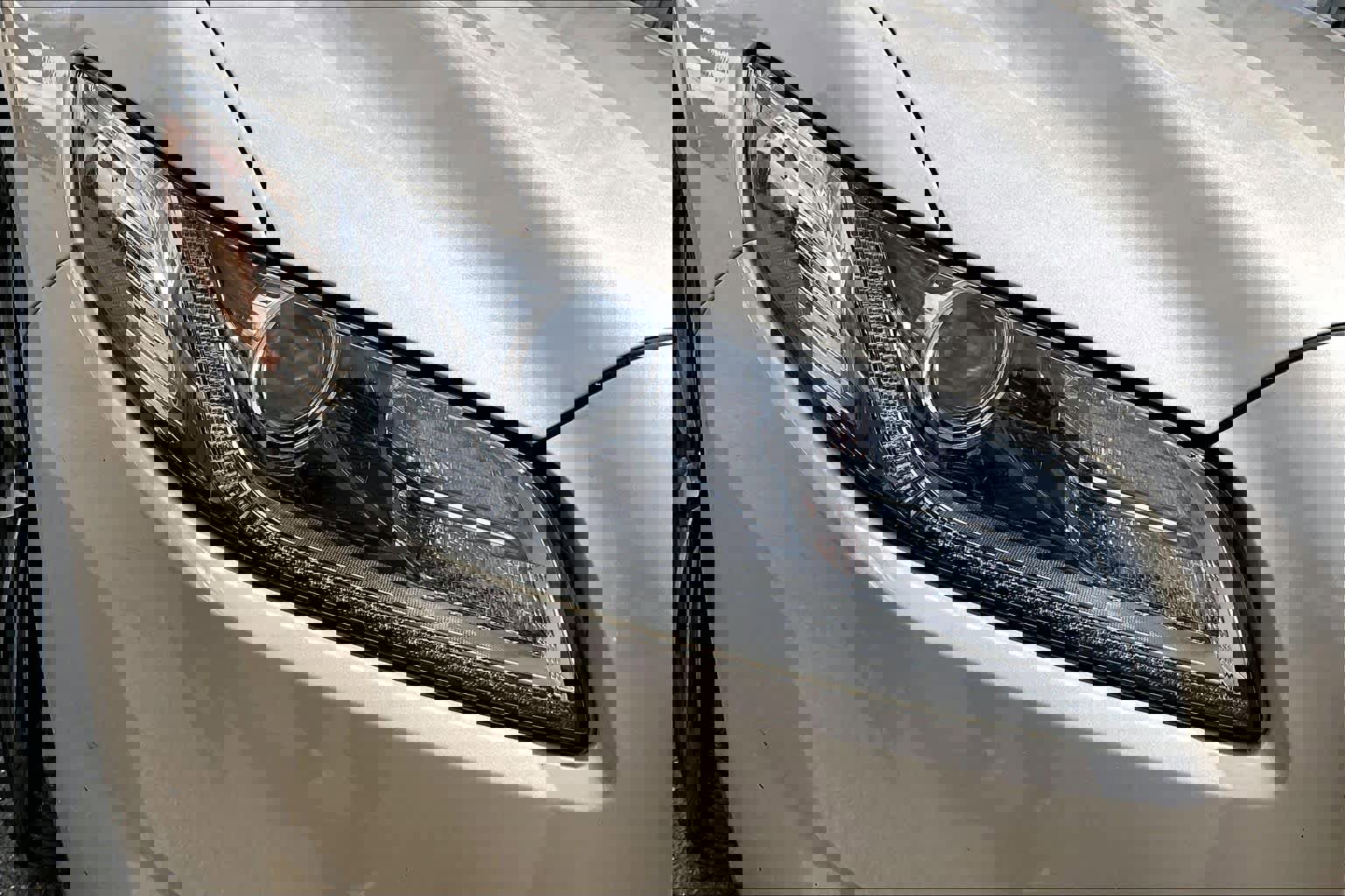 Used 2017 Lincoln Continental Premiere image 27