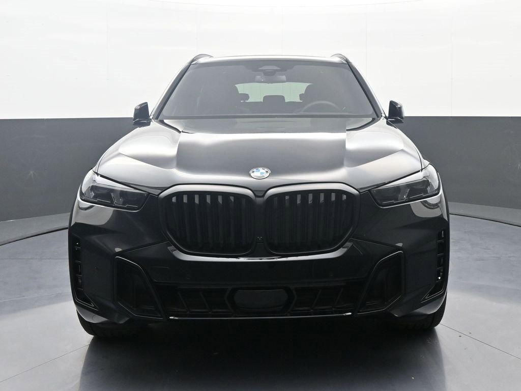 Used 2026 BMW X5 xDrive40i w/ M Sport Package image 2