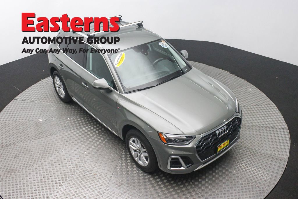 Used 2023 Audi Q5 2.0T Premium w/ Convenience Package image 3