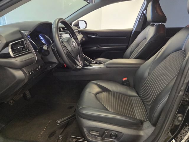 Used 2020 Toyota Camry SE FWD image 12