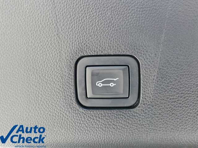 Used 2019 Chevrolet Traverse LT FWD image 12