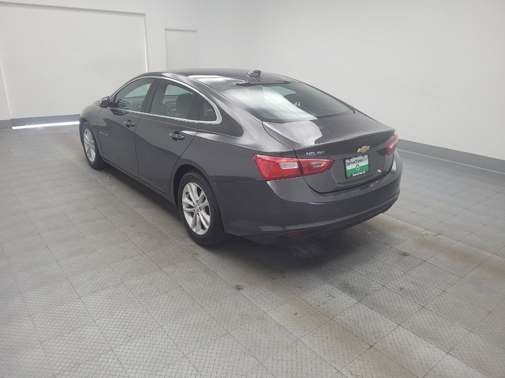 Used 2017 Chevrolet Malibu LT image 5