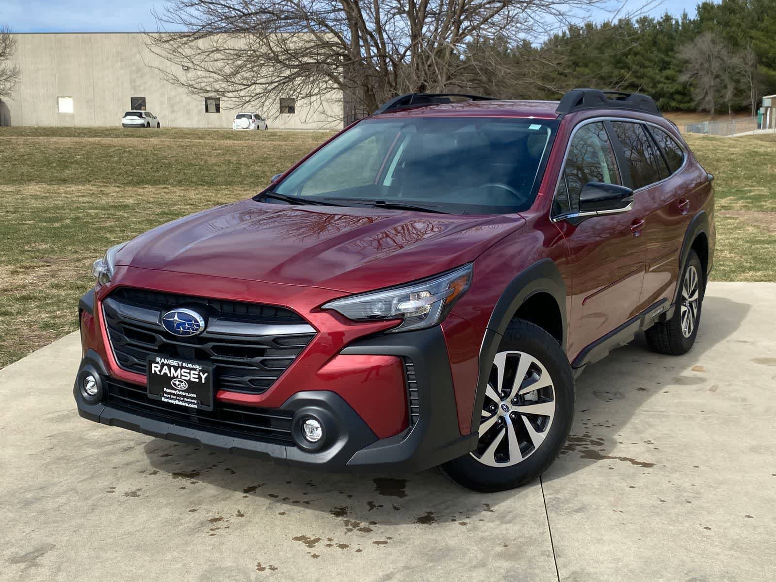 Certified 2025 Subaru Outback Premium image 1