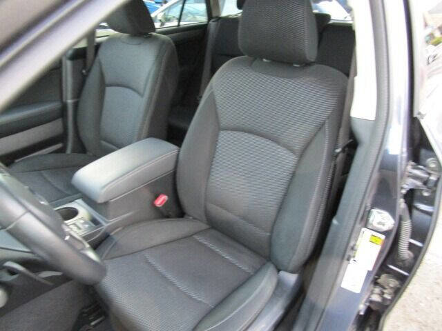 Used 2000 Subaru Outback Limited image 22