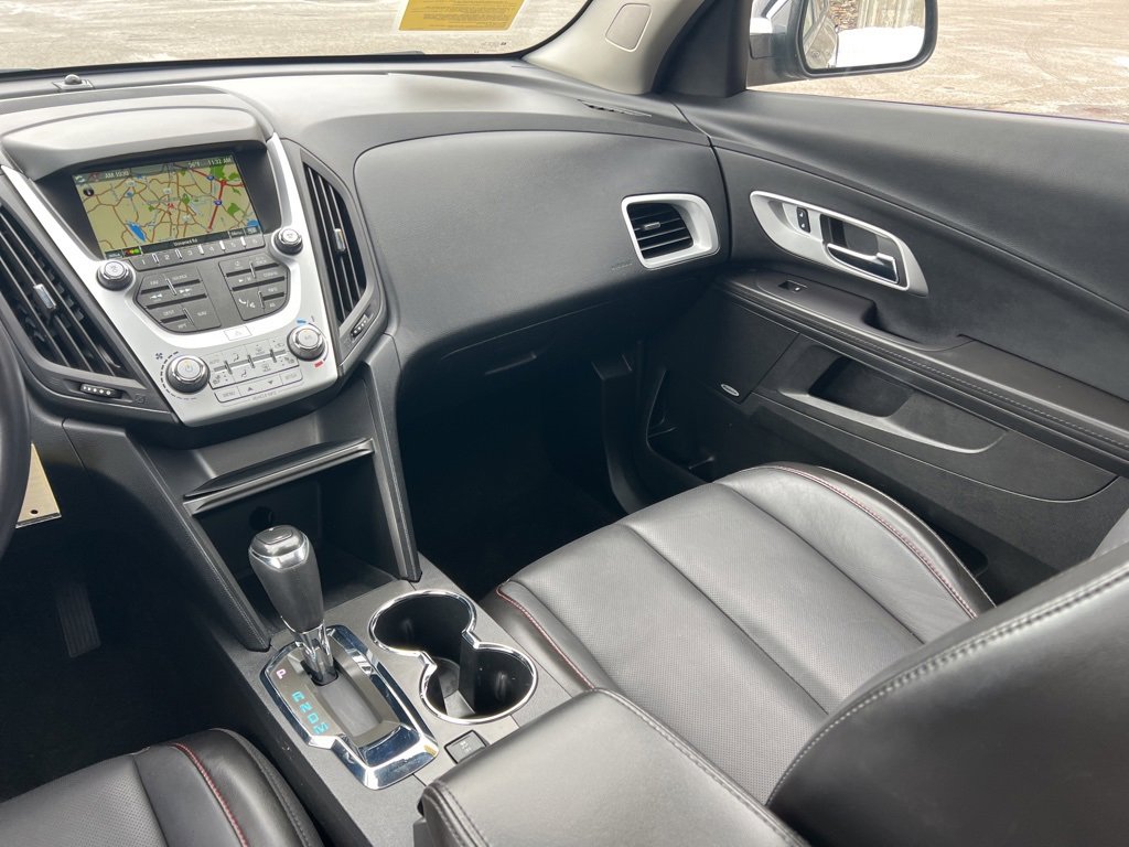 Used 2016 Chevrolet Equinox LTZ w/ Enhanced Convenience Package image 20