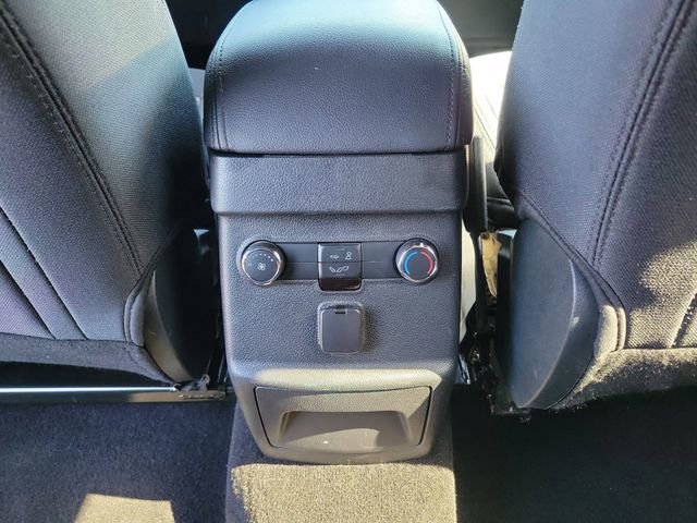 Used 2019 Ford Explorer XLT w/ Equipment Group 201A FWD image 12