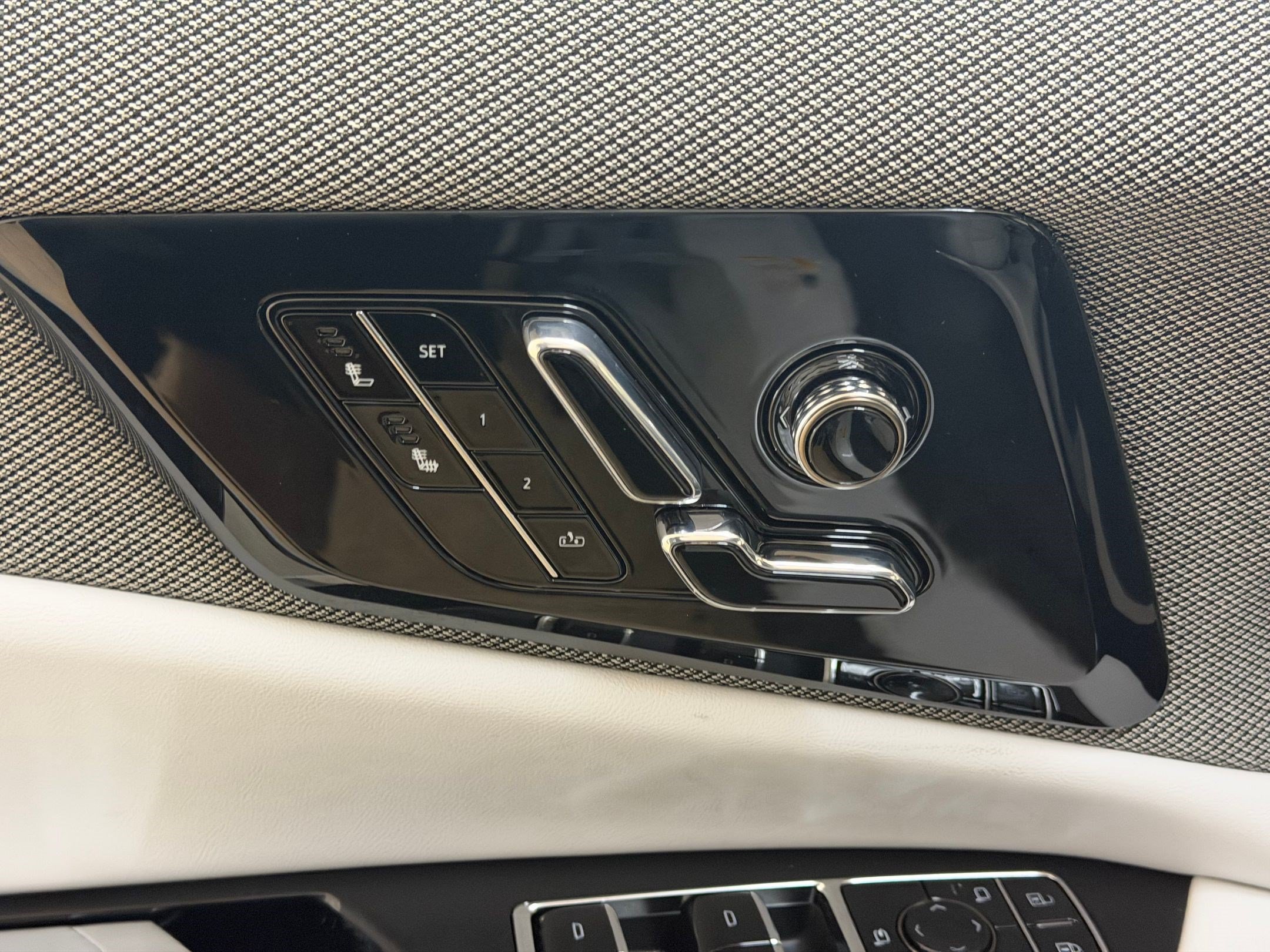 New 2027 Cadillac Optiq Sport RWD image 18