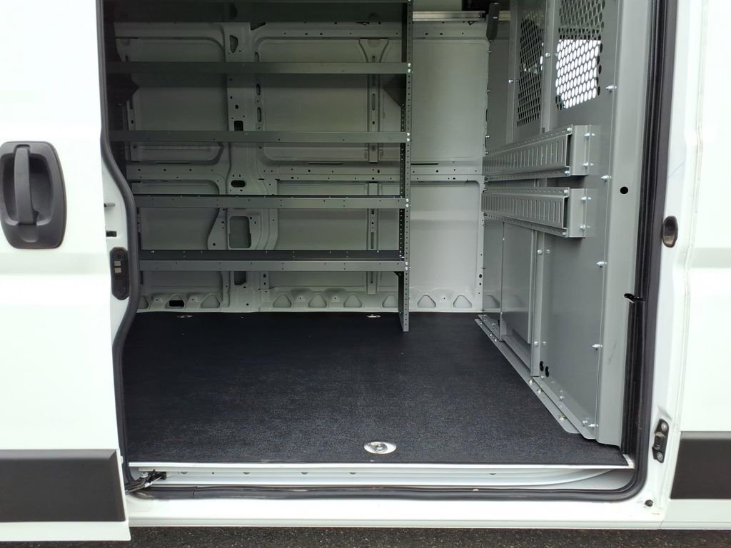 Used 2025 RAM ProMaster 3500 FWD image 14