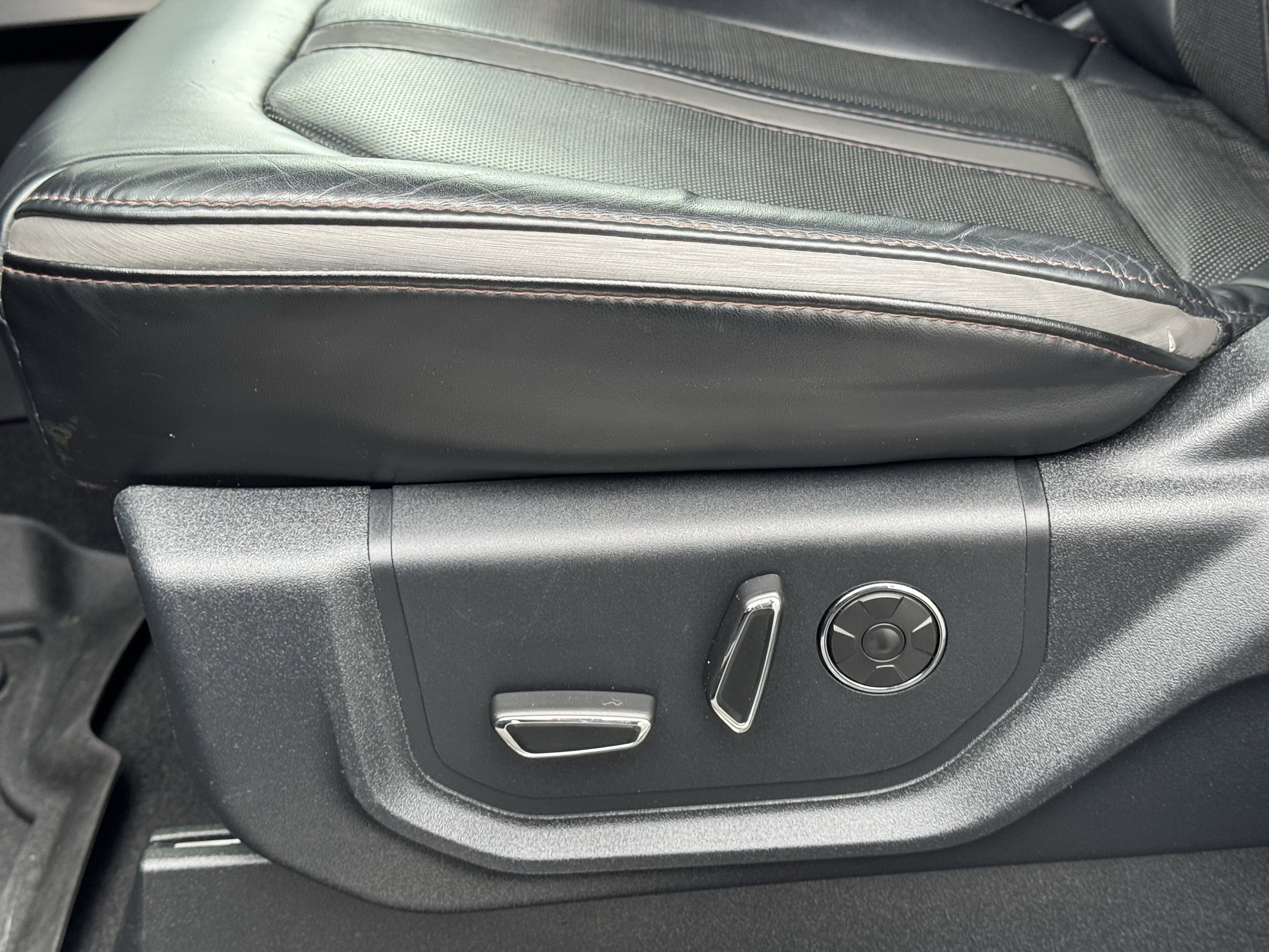 Used 2019 Ford F450 Platinum w/ Platinum Ultimate Package image 26
