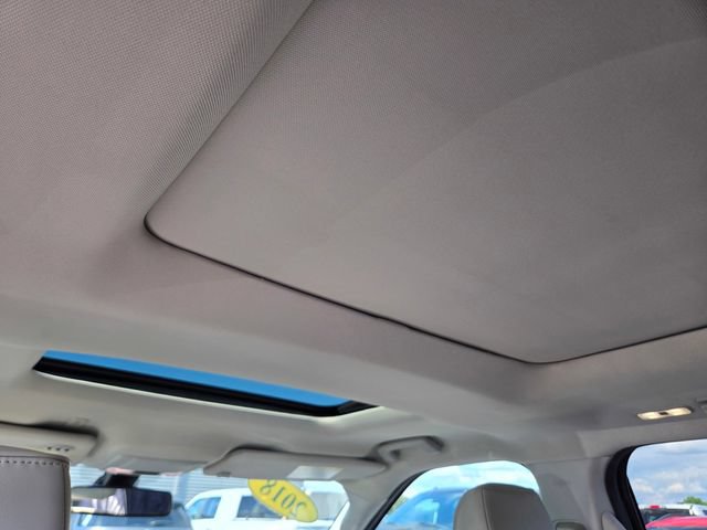 Used 2018 Ford Explorer Platinum AWD/4WD image 33